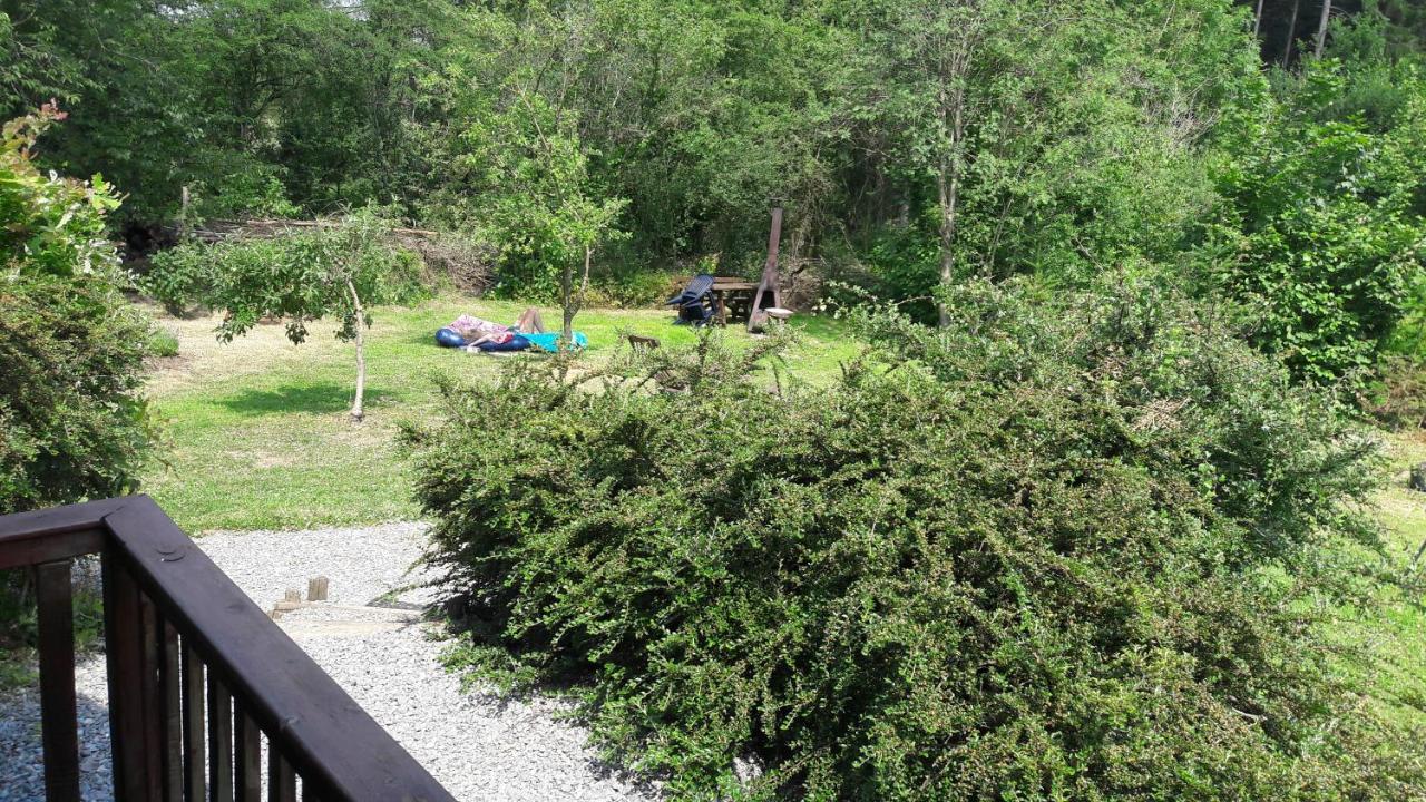 Chalet Barvaux Met Grote Tuin デュルビュイ エクステリア 写真