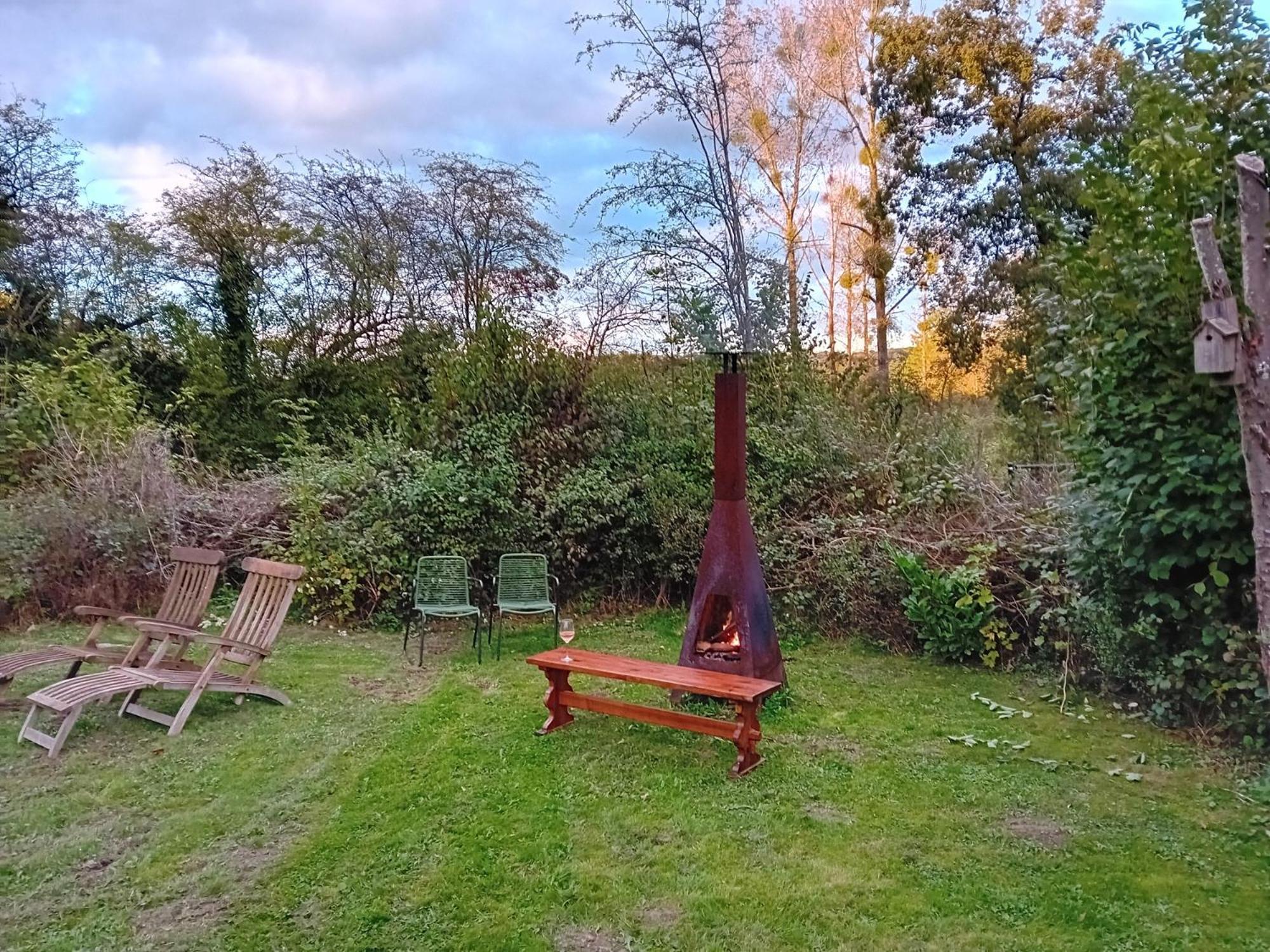 Chalet Barvaux Met Grote Tuin デュルビュイ エクステリア 写真